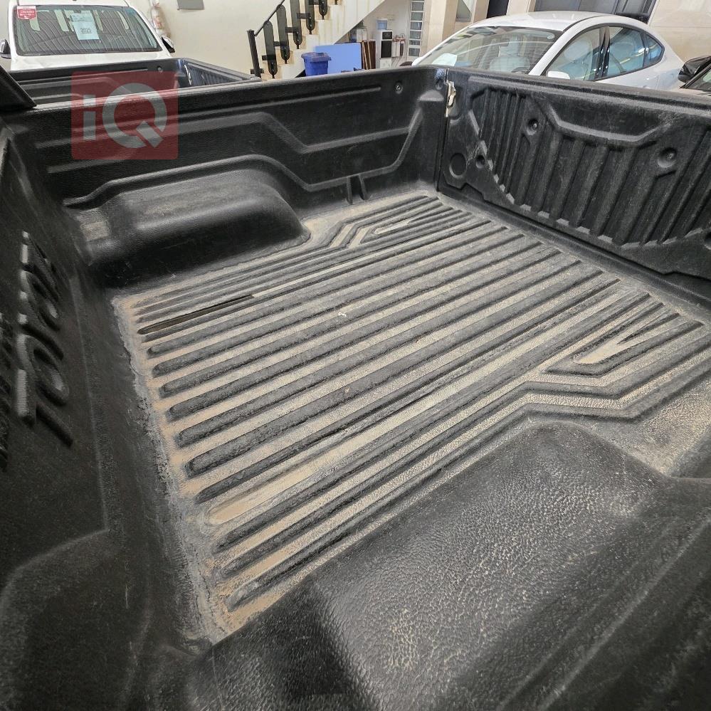 تويوتا هايلوكس